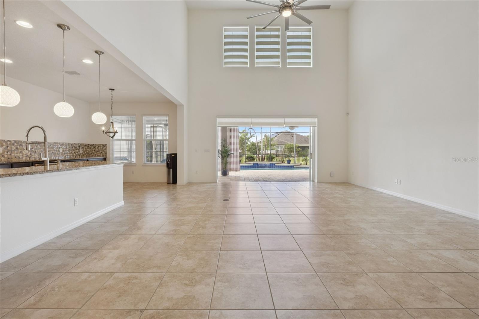 Image 21 of 67 For 14038 Jomatt Loop