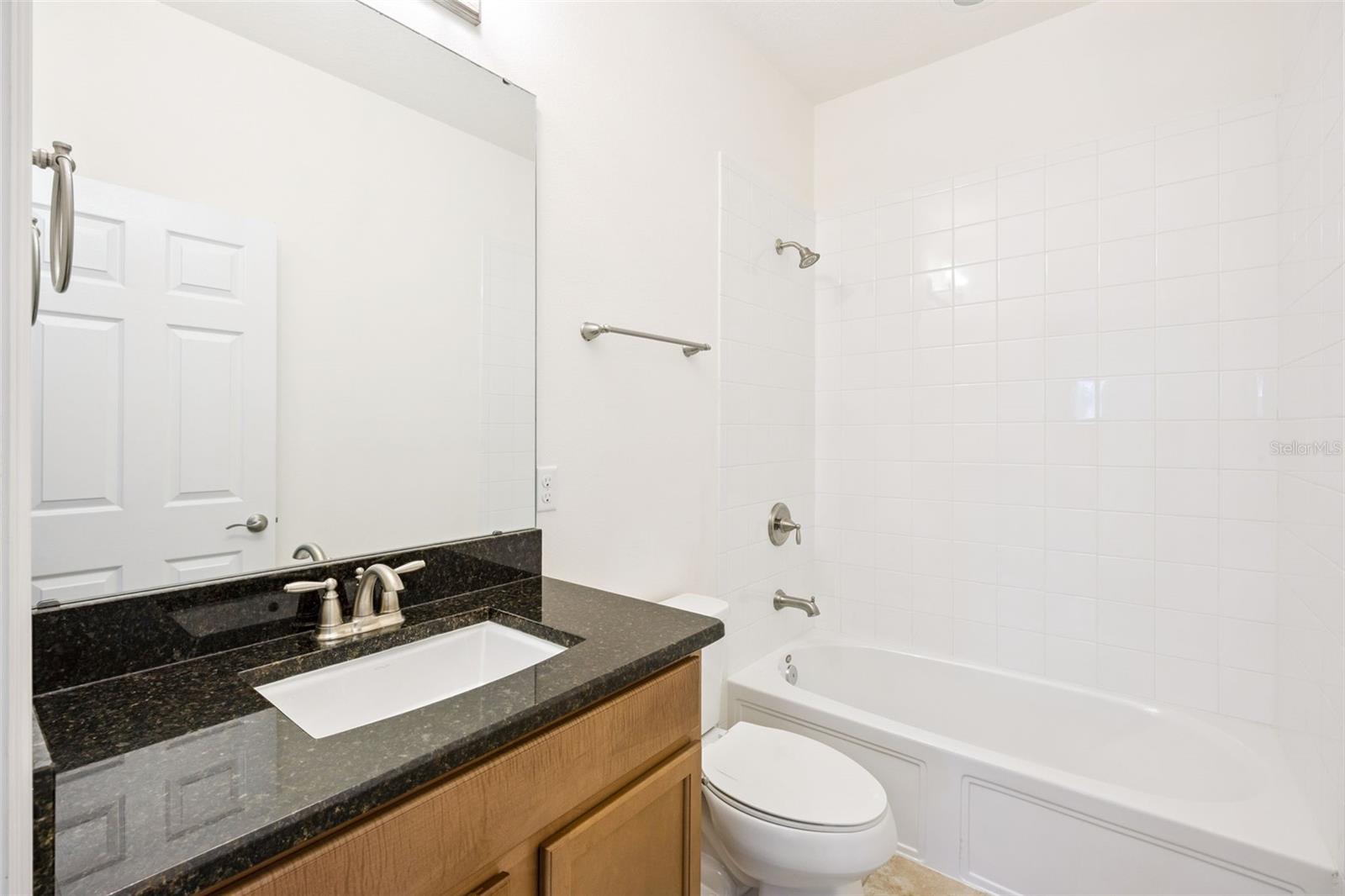 Image 41 of 67 For 14038 Jomatt Loop