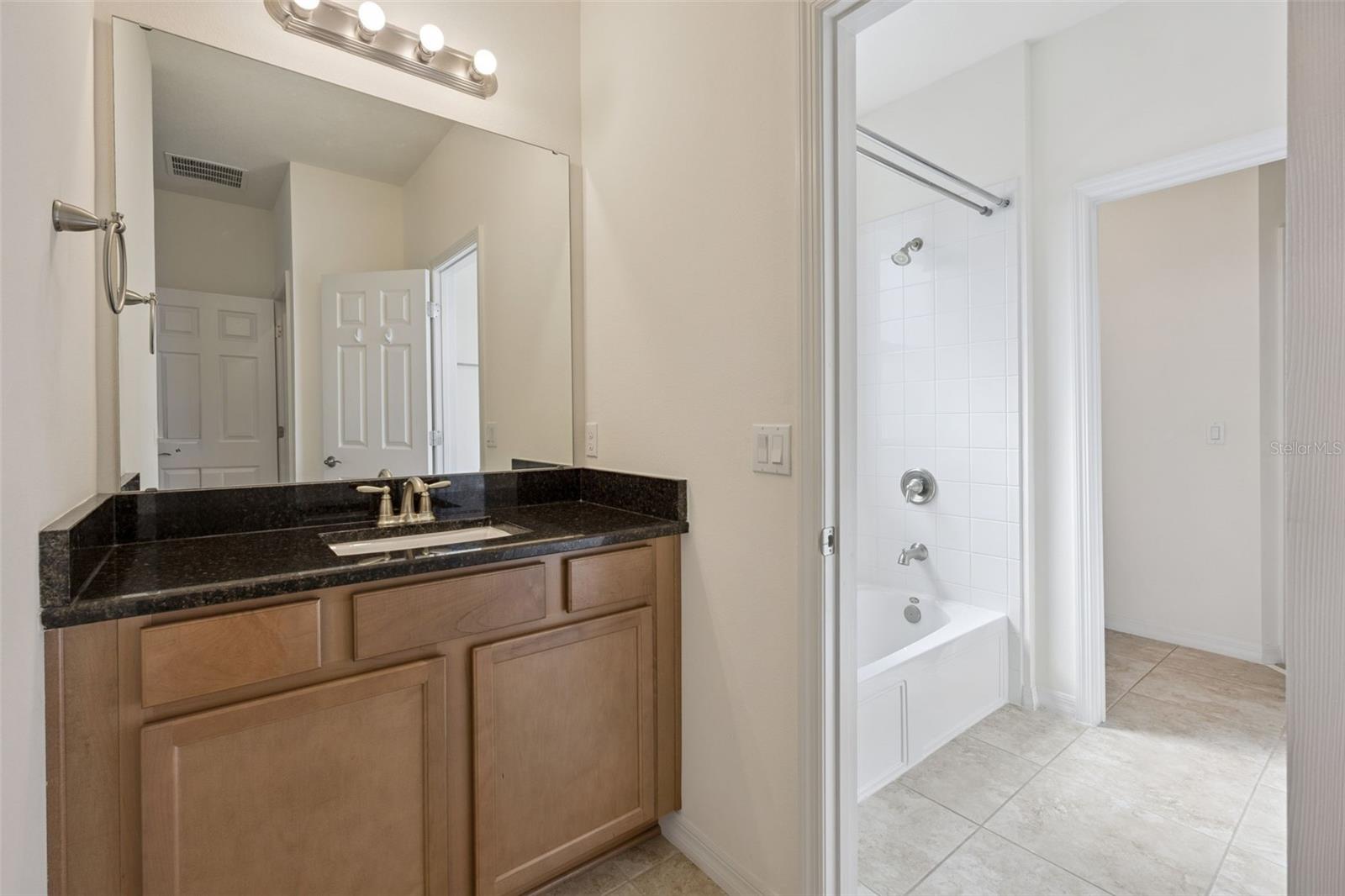 Image 45 of 67 For 14038 Jomatt Loop