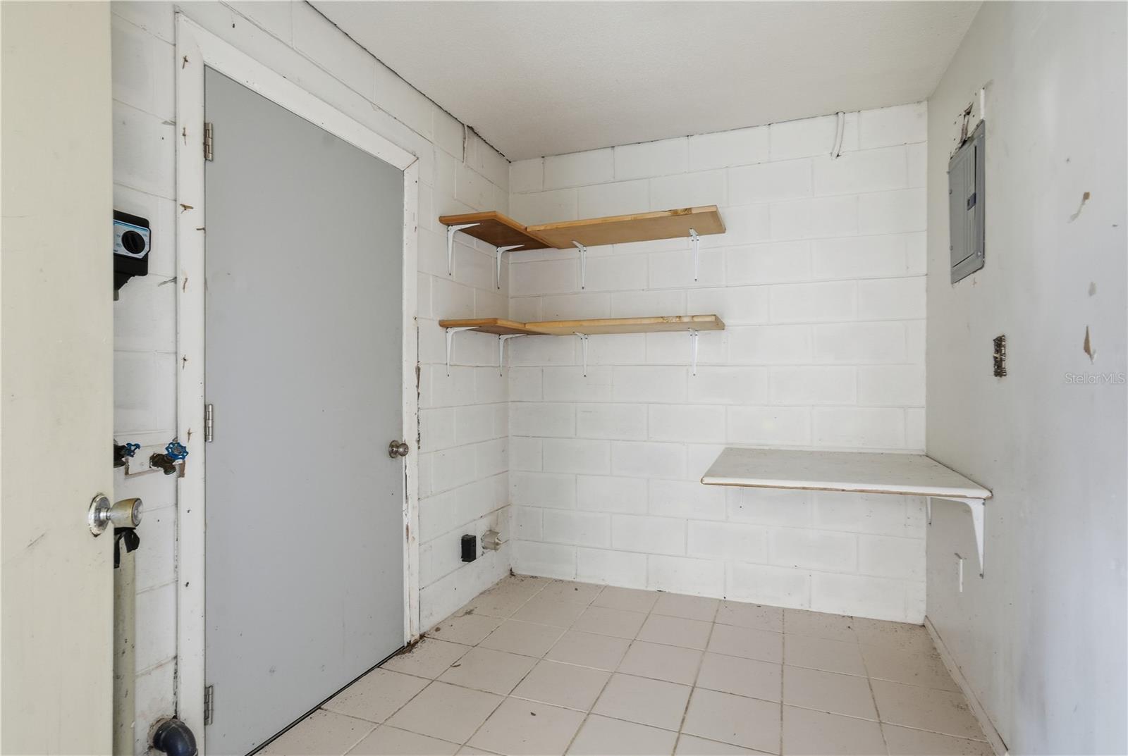 Image 14 of 15 For 800 Orange Grove Drive