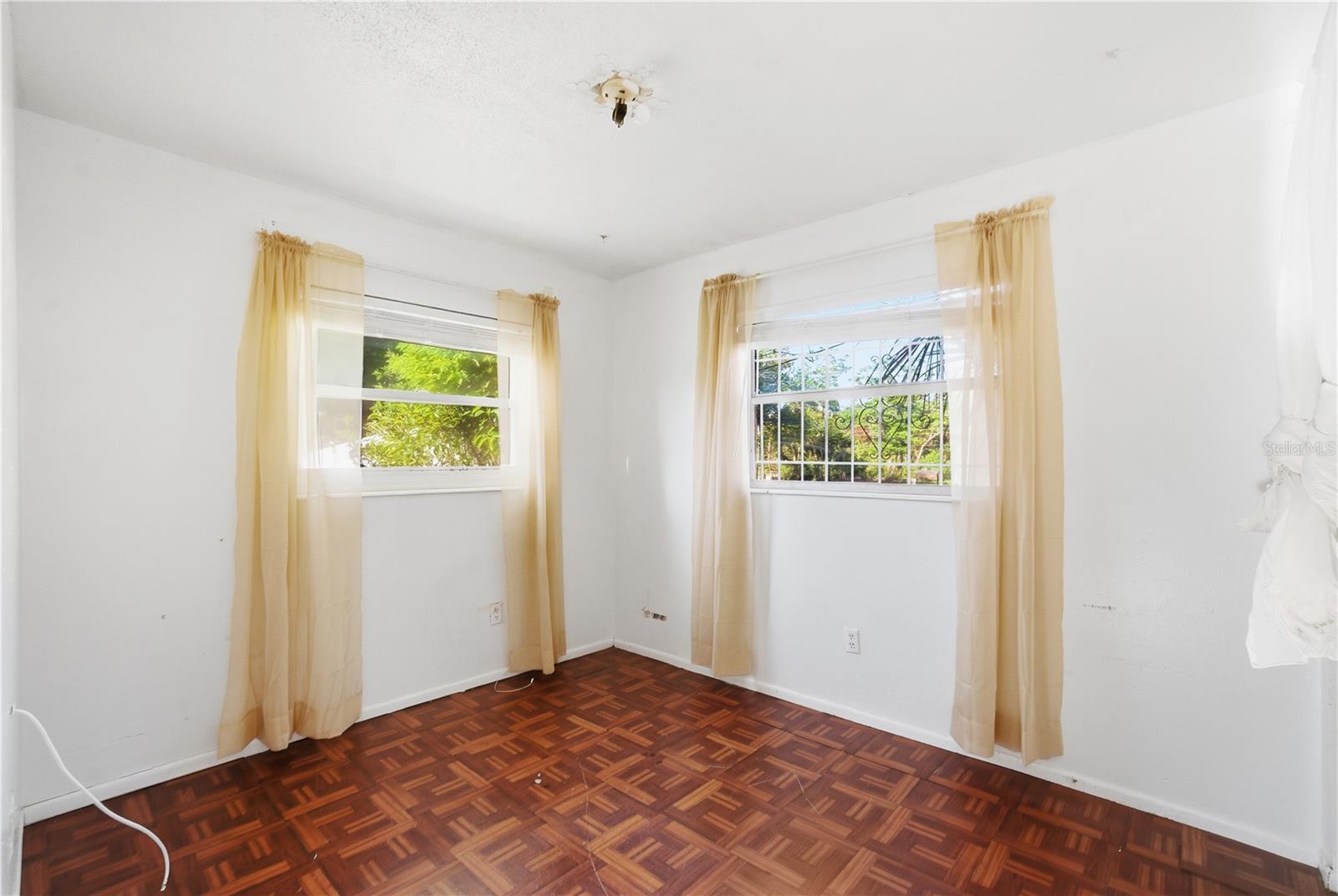 Image 8 of 15 For 800 Orange Grove Drive