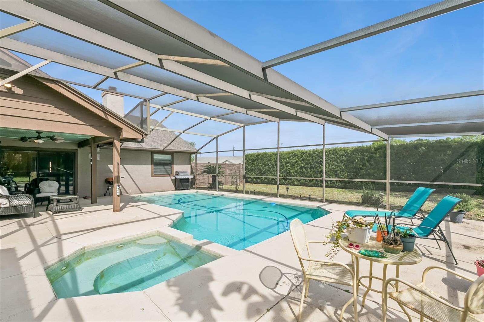 Image 2 of 21 For 487 Autumn Oaks Place