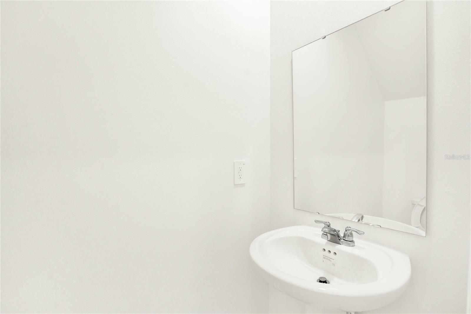 Image 16 of 42 For 517 Bell Prairie Circle