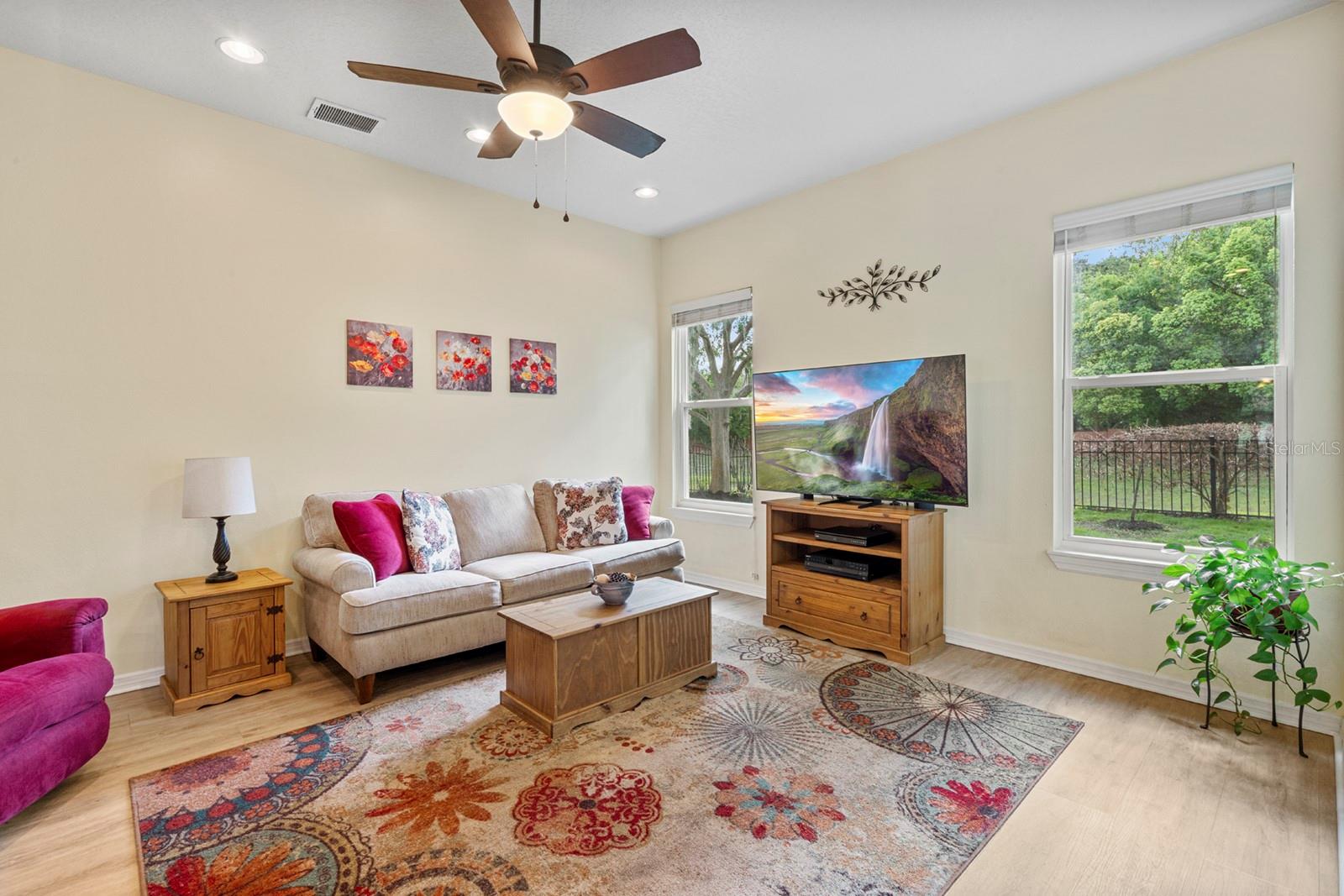 Image 21 of 52 For 1250 Stone Harbour Road