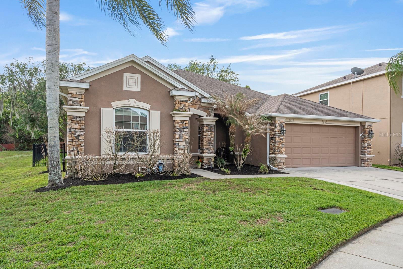 Image 5 of 52 For 1250 Stone Harbour Road