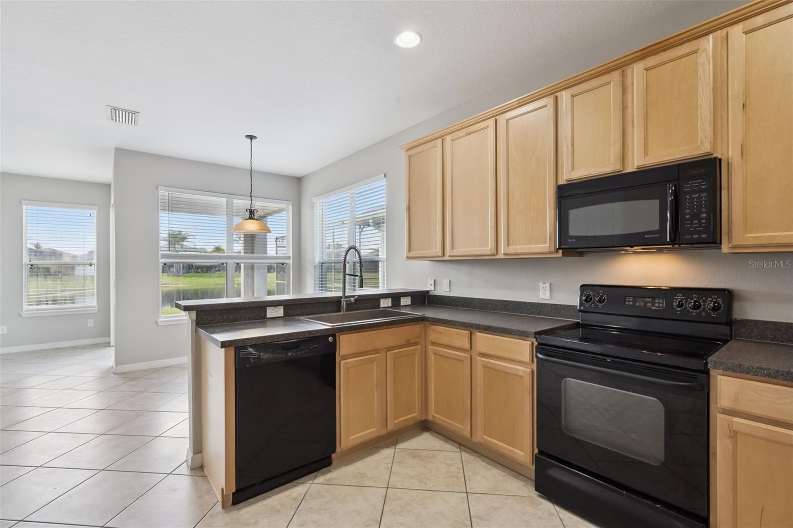 Image 11 of 35 For 4926 Rock Rose Loop