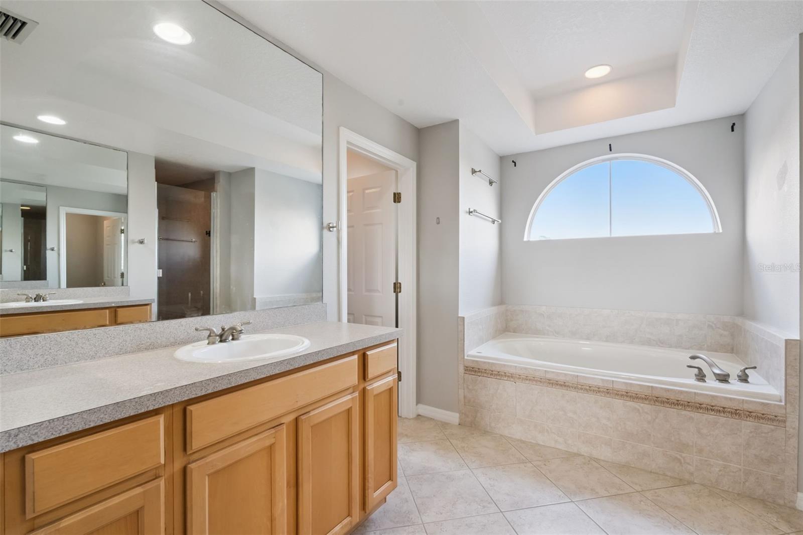 Image 26 of 35 For 4926 Rock Rose Loop