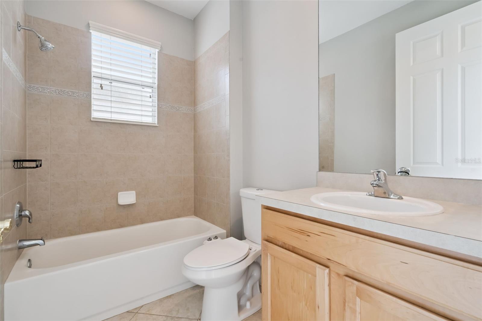 Image 29 of 35 For 4926 Rock Rose Loop