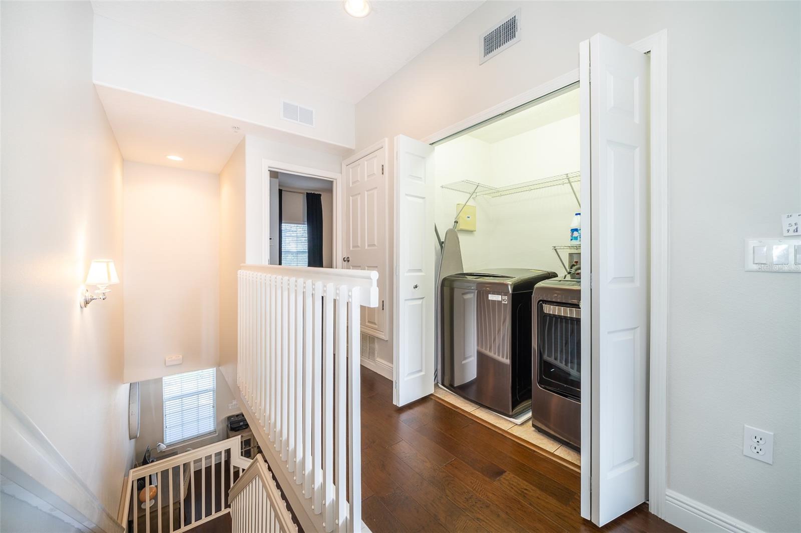 Image 20 of 24 For 1655 Lakemont Ave