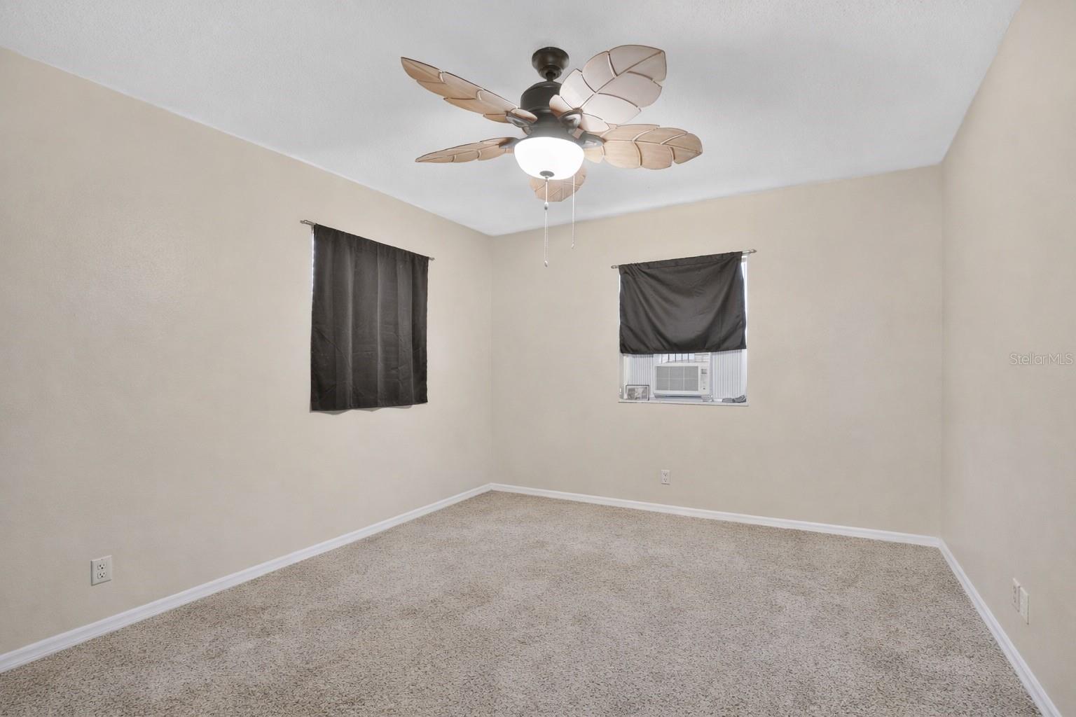 Image 11 of 21 For 722 Tucker Avenue