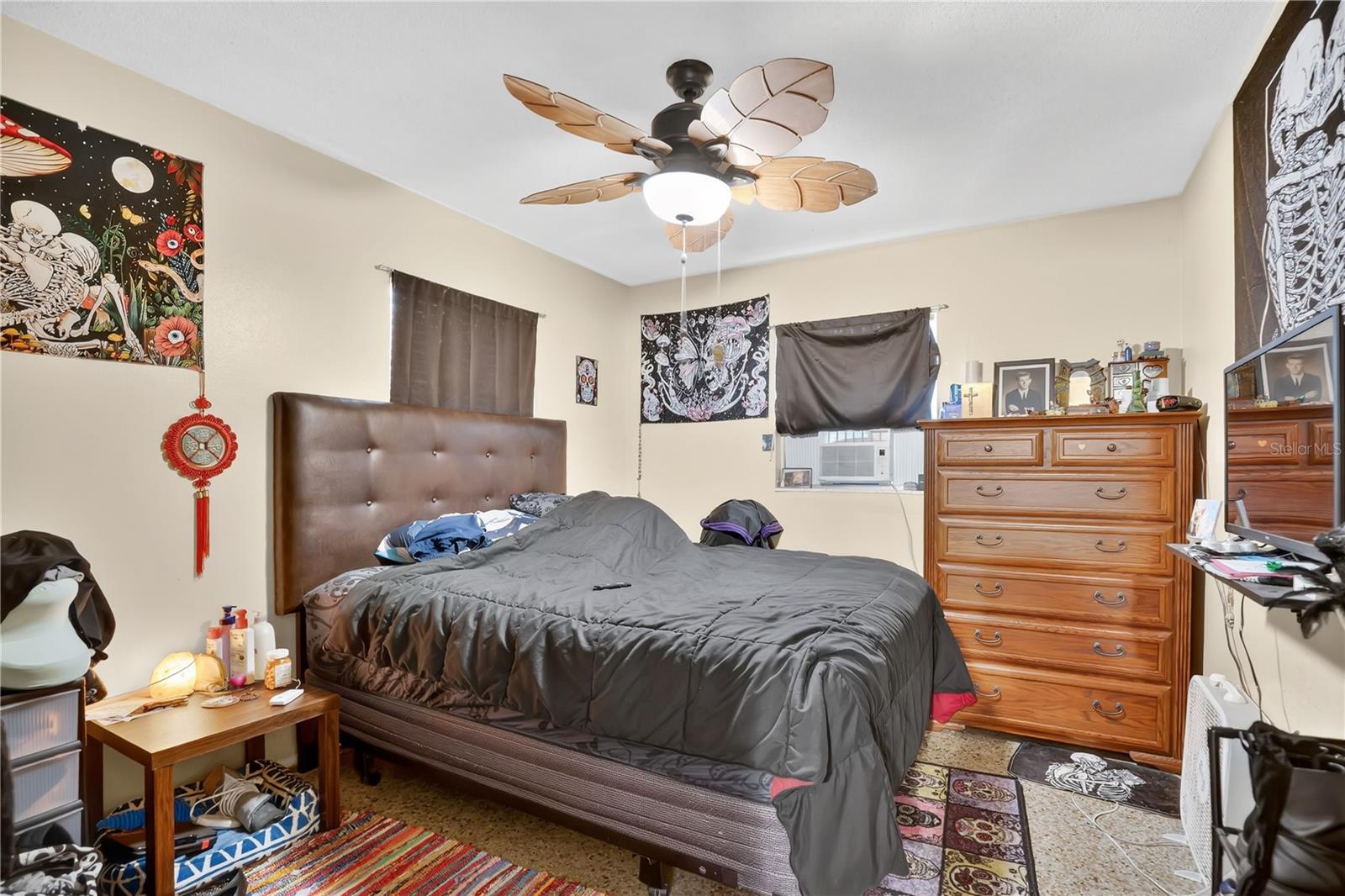 Image 12 of 21 For 722 Tucker Avenue