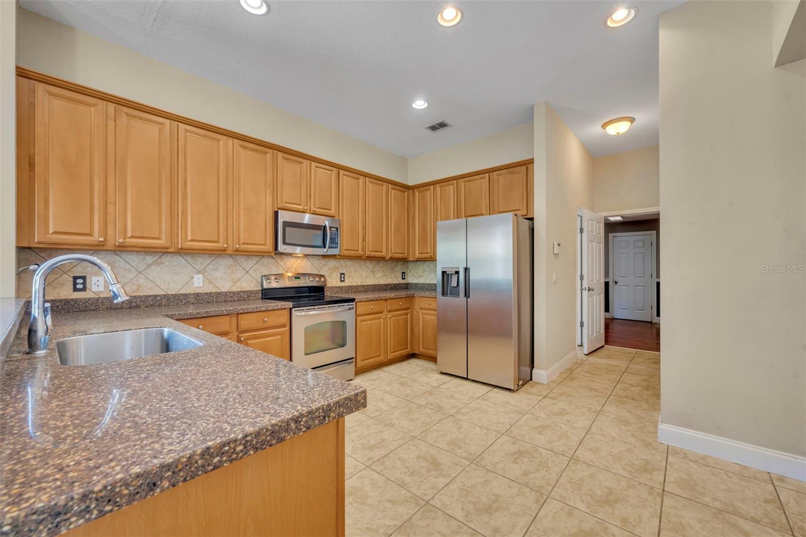 Image 6 of 21 For 5459 Rishley Run Way