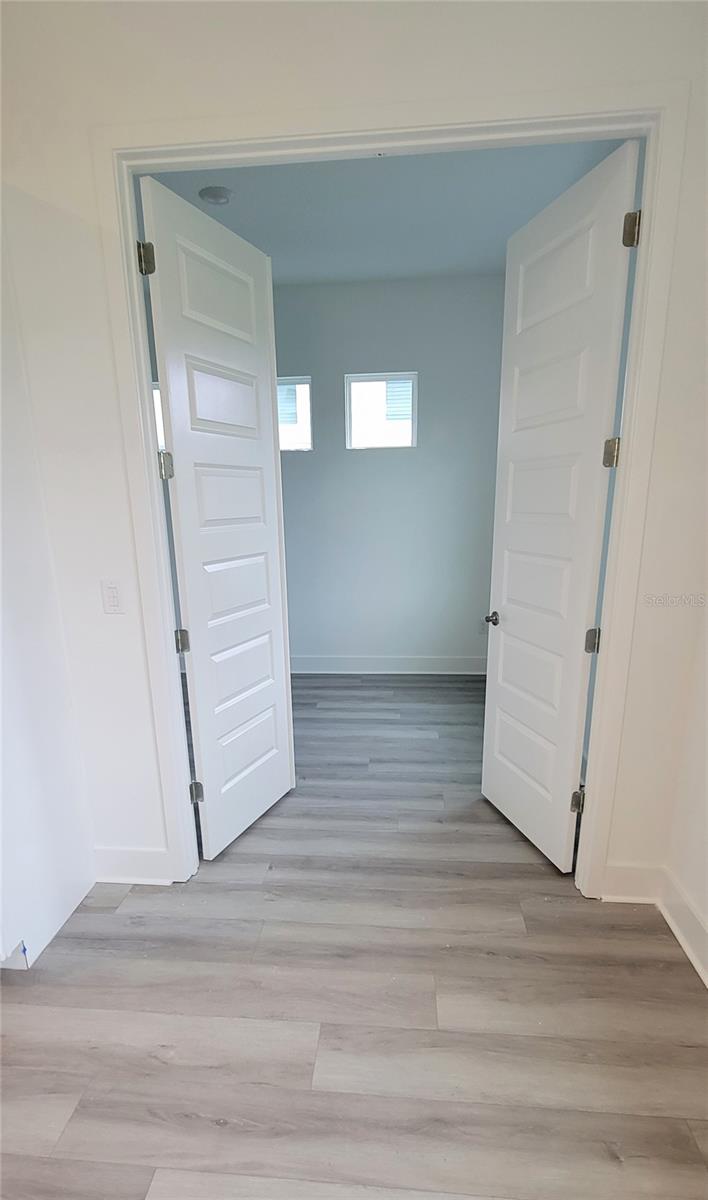 Image 12 of 45 For 15045 Lebeau Loop