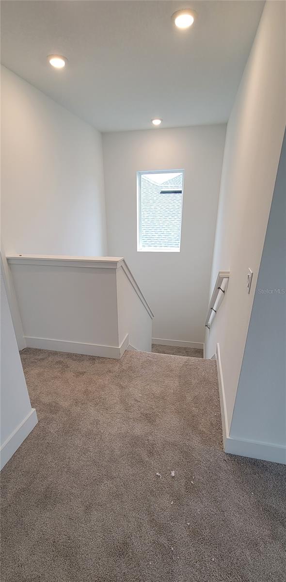 Image 18 of 45 For 15045 Lebeau Loop