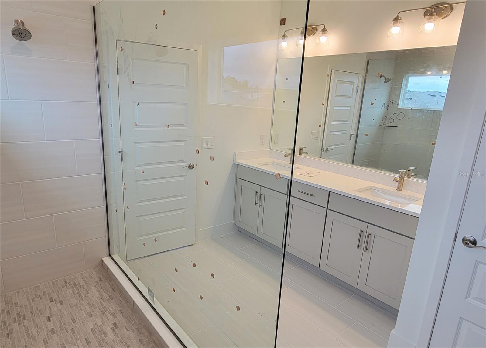 Image 25 of 45 For 15045 Lebeau Loop