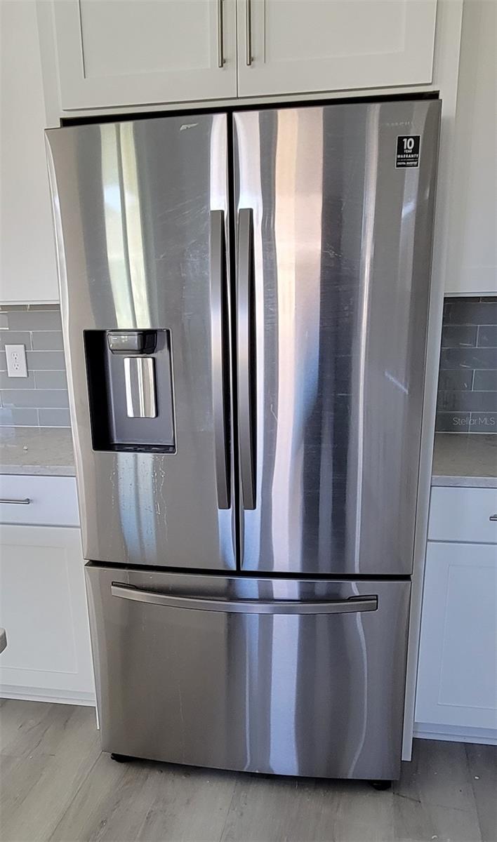 Image 34 of 45 For 15045 Lebeau Loop