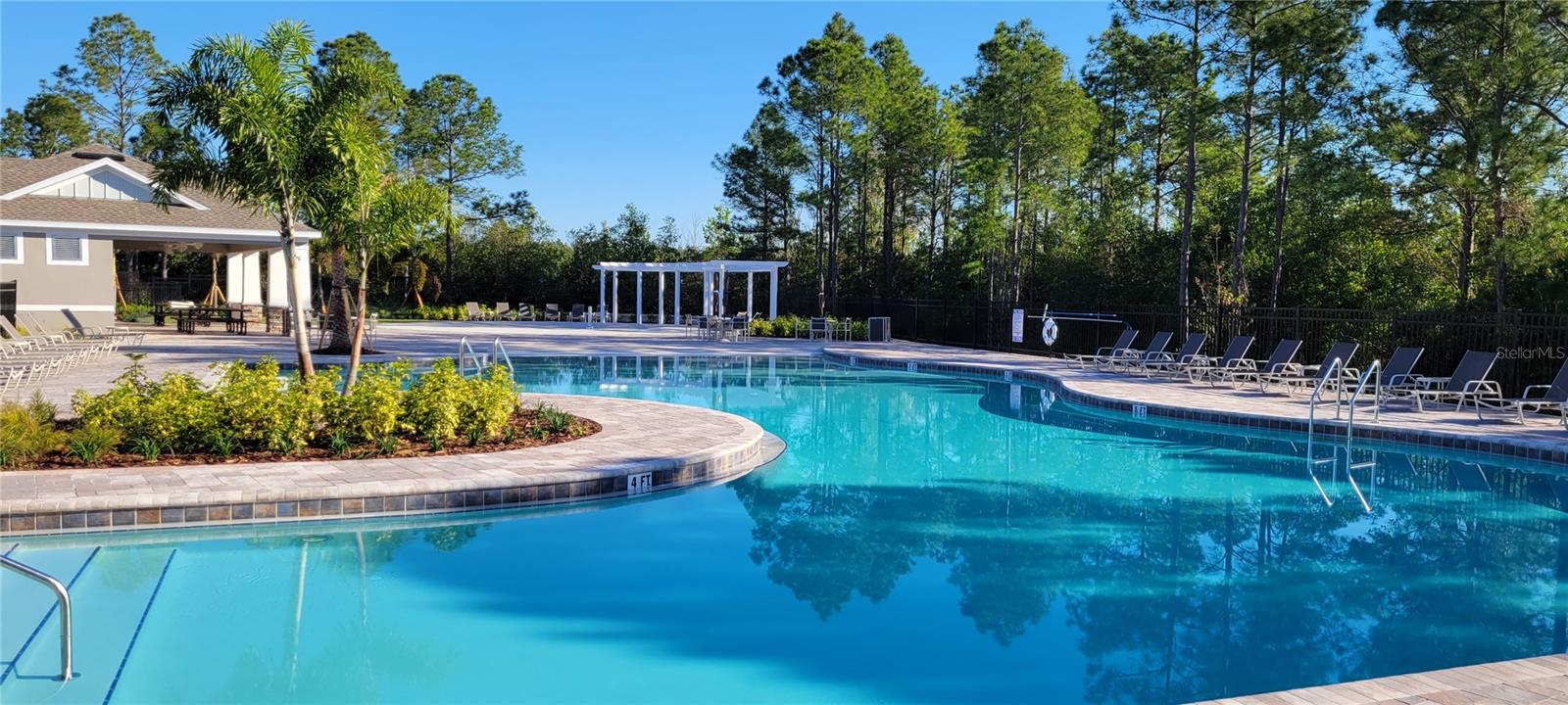 Image 42 of 45 For 15045 Lebeau Loop