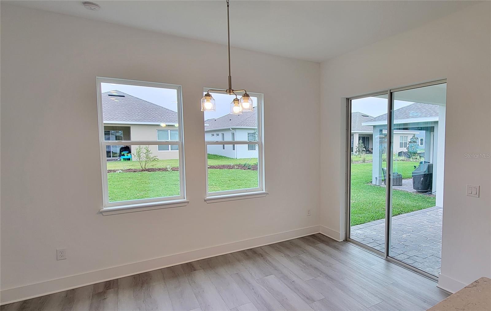 Image 7 of 45 For 15045 Lebeau Loop