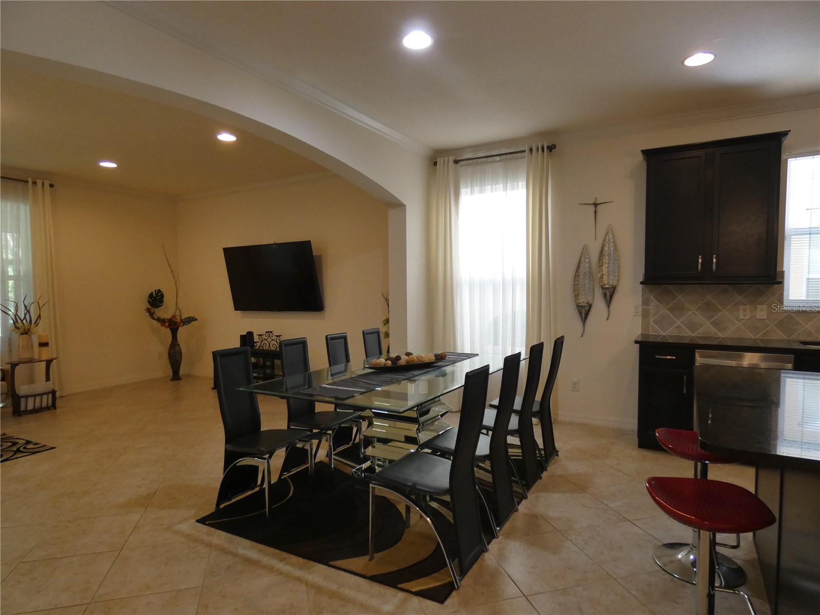 Image 6 of 28 For 10638 Arbor View Boulevard