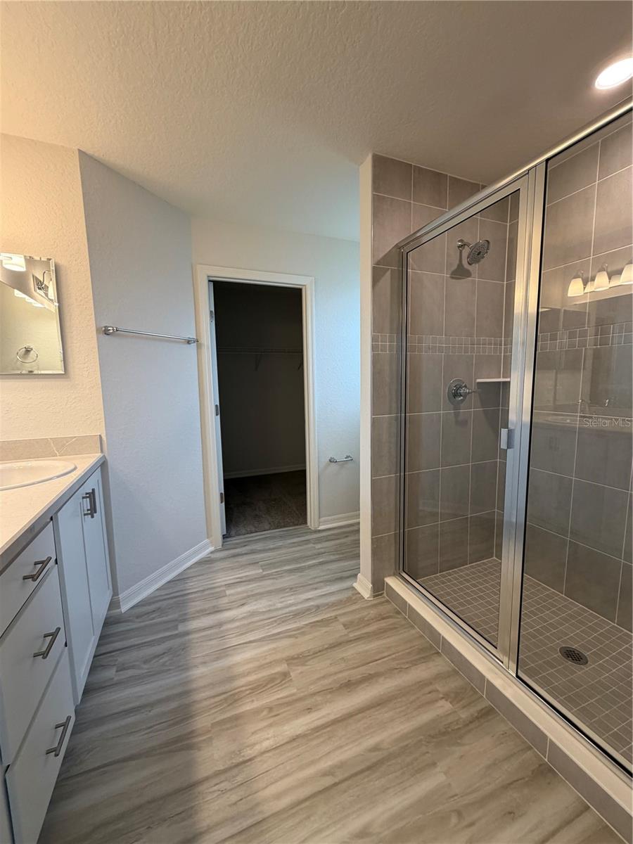 Image 11 of 17 For 827 Cypress Creek Run