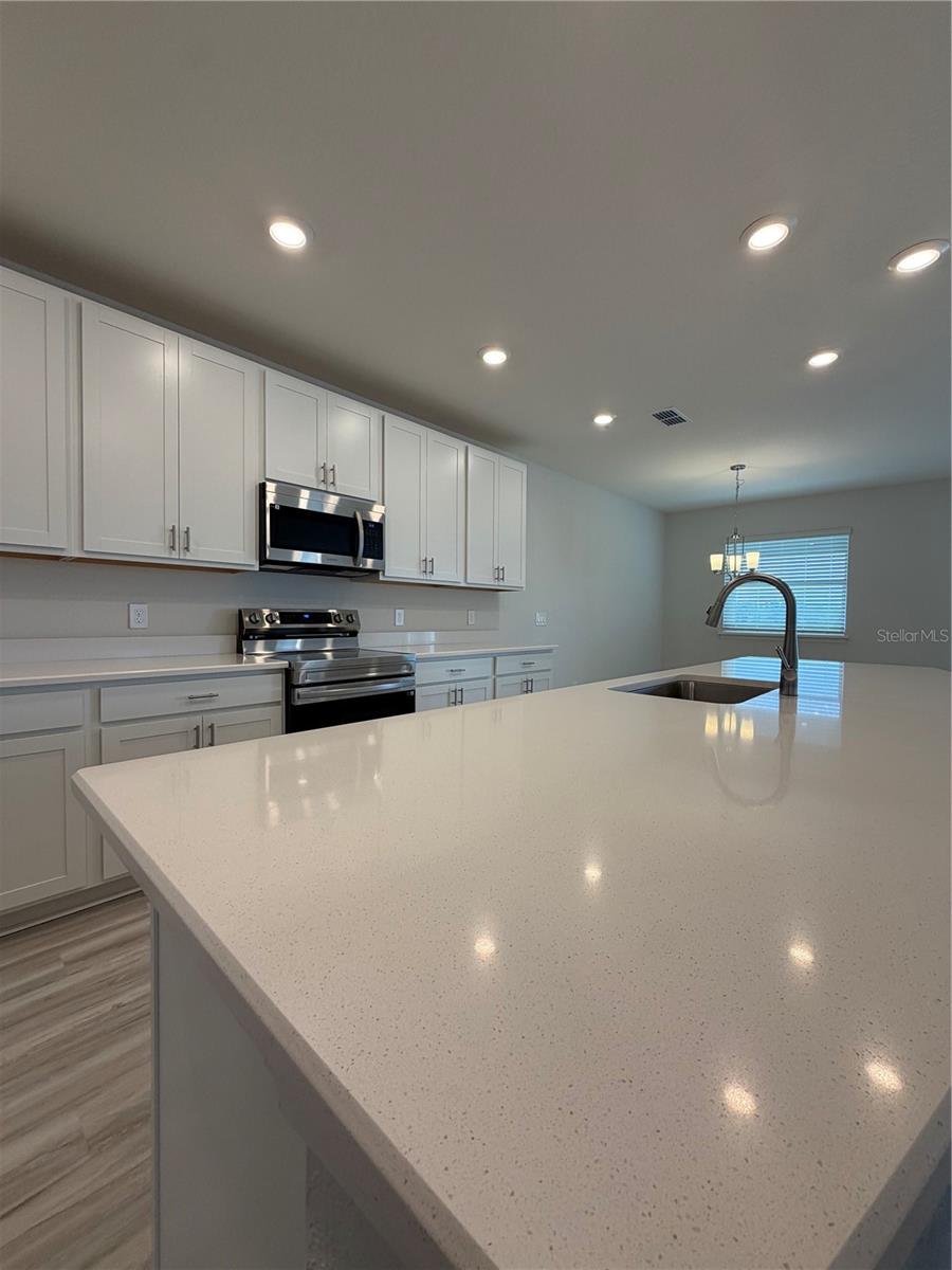 Image 4 of 17 For 827 Cypress Creek Run