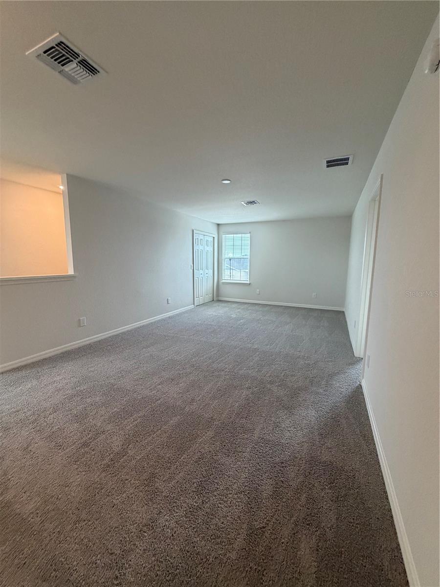 Image 7 of 17 For 827 Cypress Creek Run