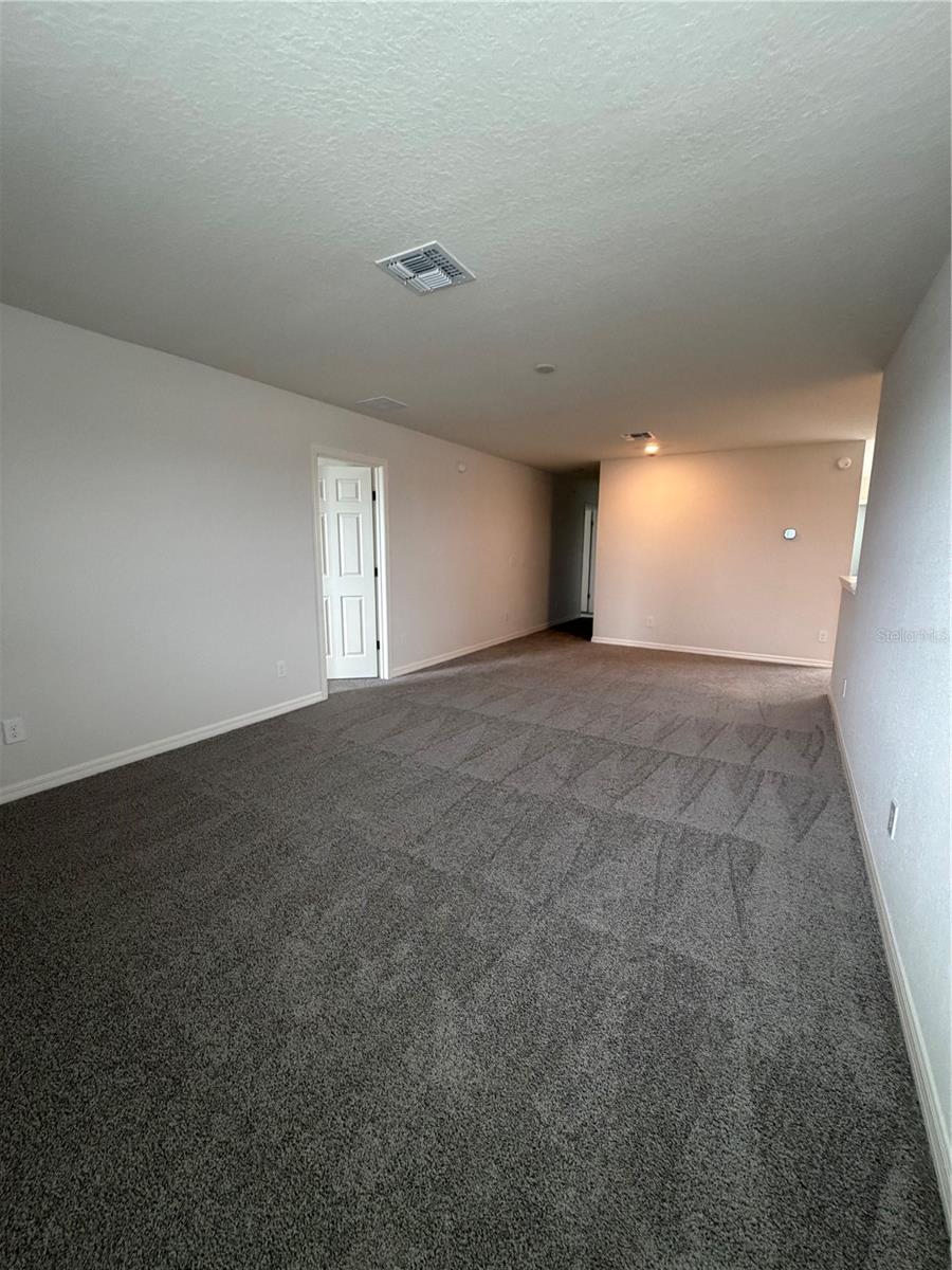 Image 8 of 17 For 827 Cypress Creek Run