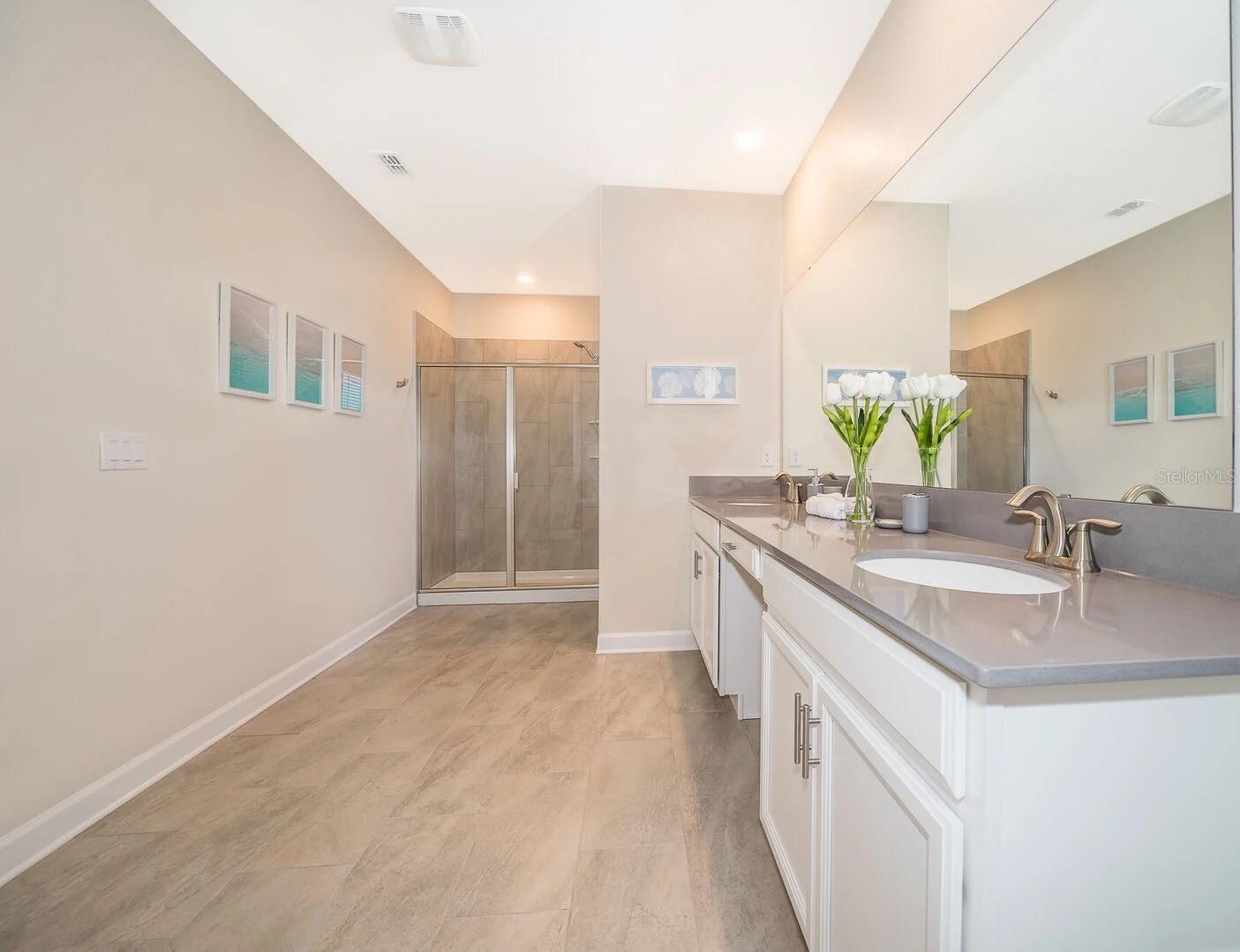 Image 9 of 34 For 2770 Bookmark Drive