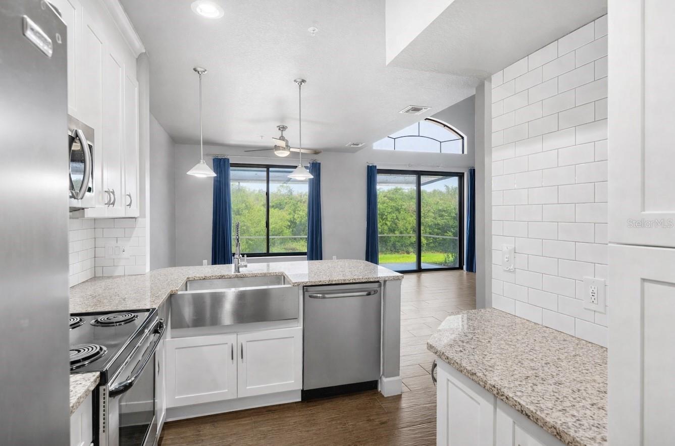 Image 10 of 34 For 1010 Winderley Place 127