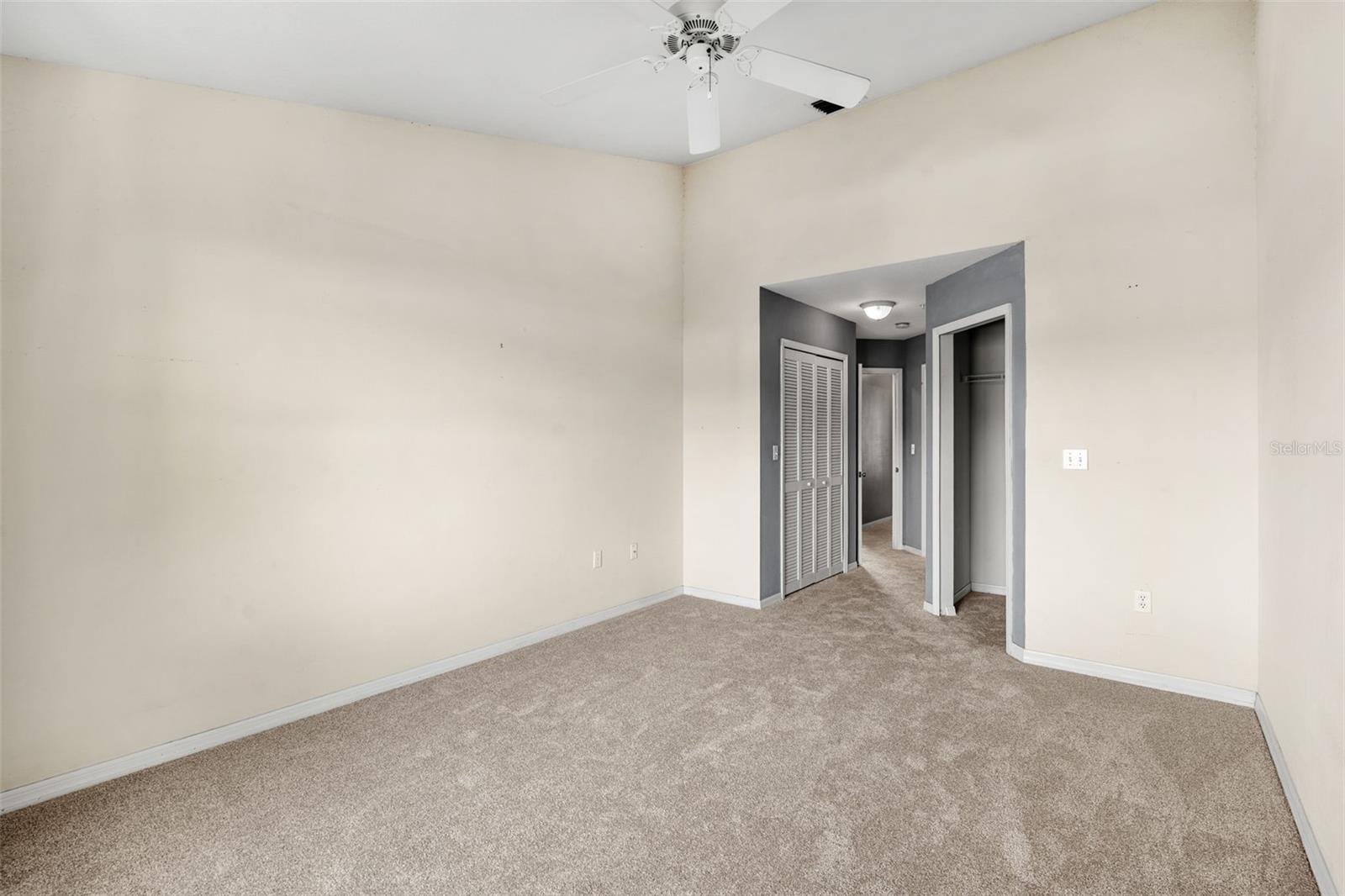 Image 18 of 34 For 1010 Winderley Place 127