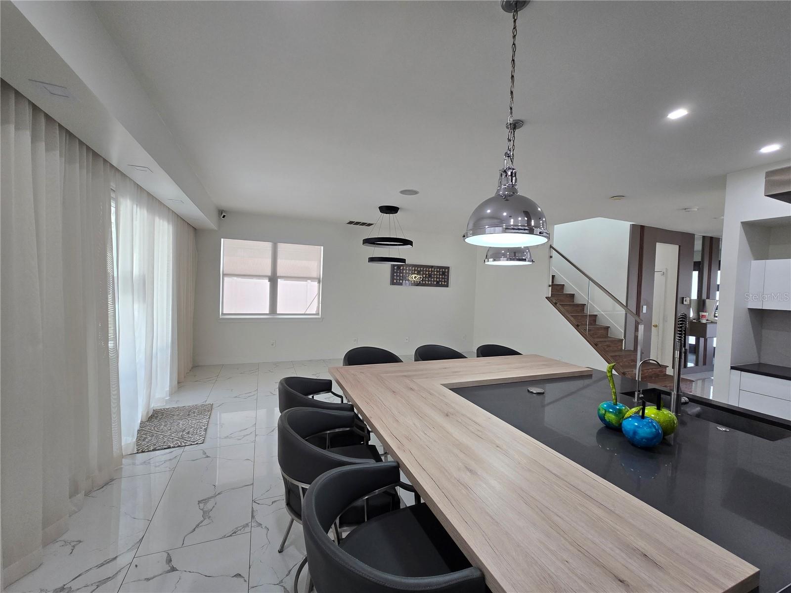 Image 4 of 41 For 6013 Fender Court