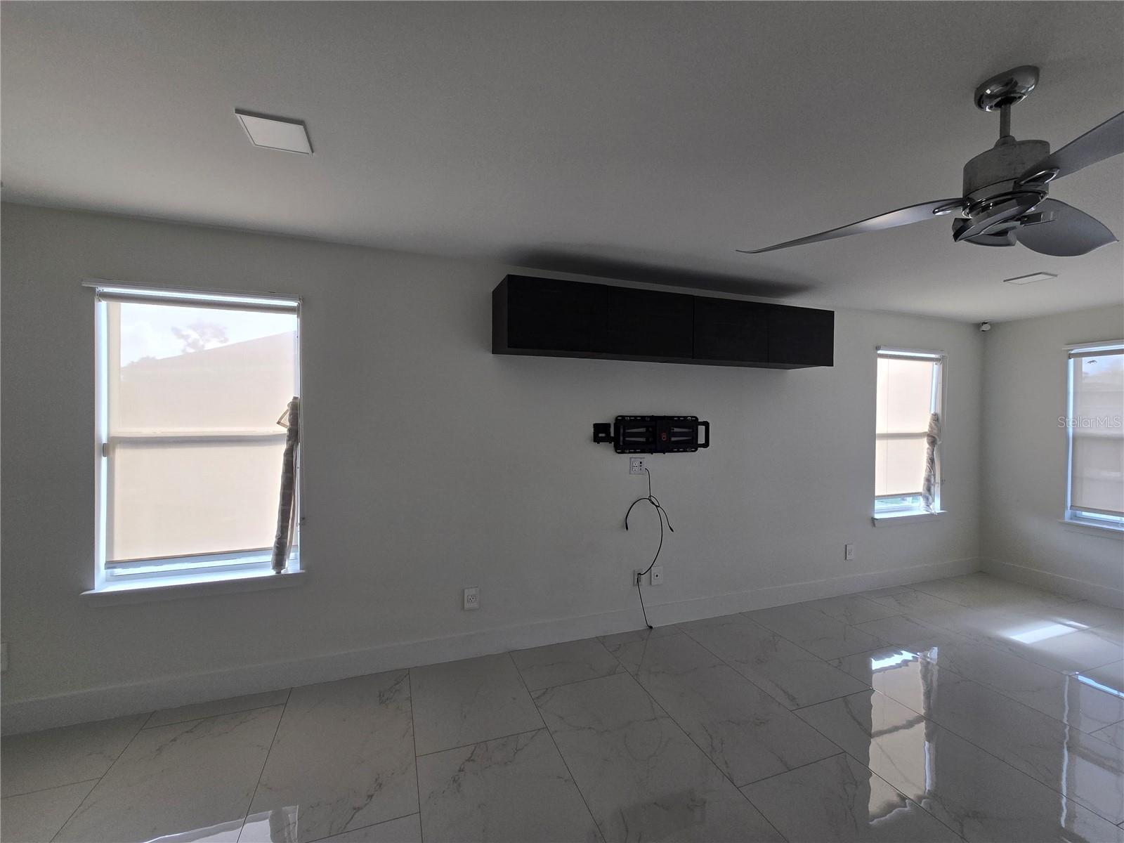 Image 6 of 41 For 6013 Fender Court