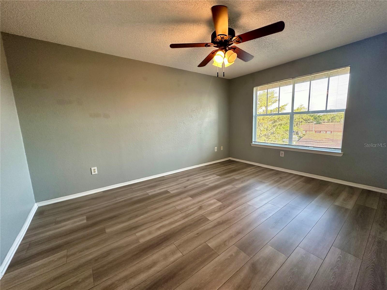 Image 10 of 11 For 2218 Grand Cayman Court 1338