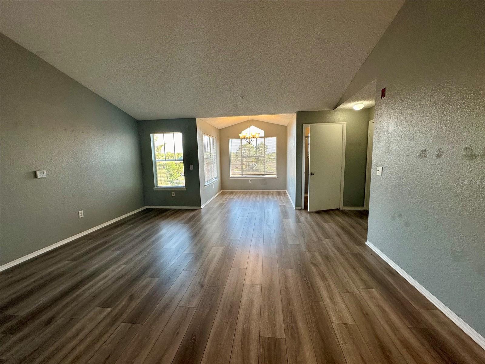 Image 6 of 11 For 2218 Grand Cayman Court 1338