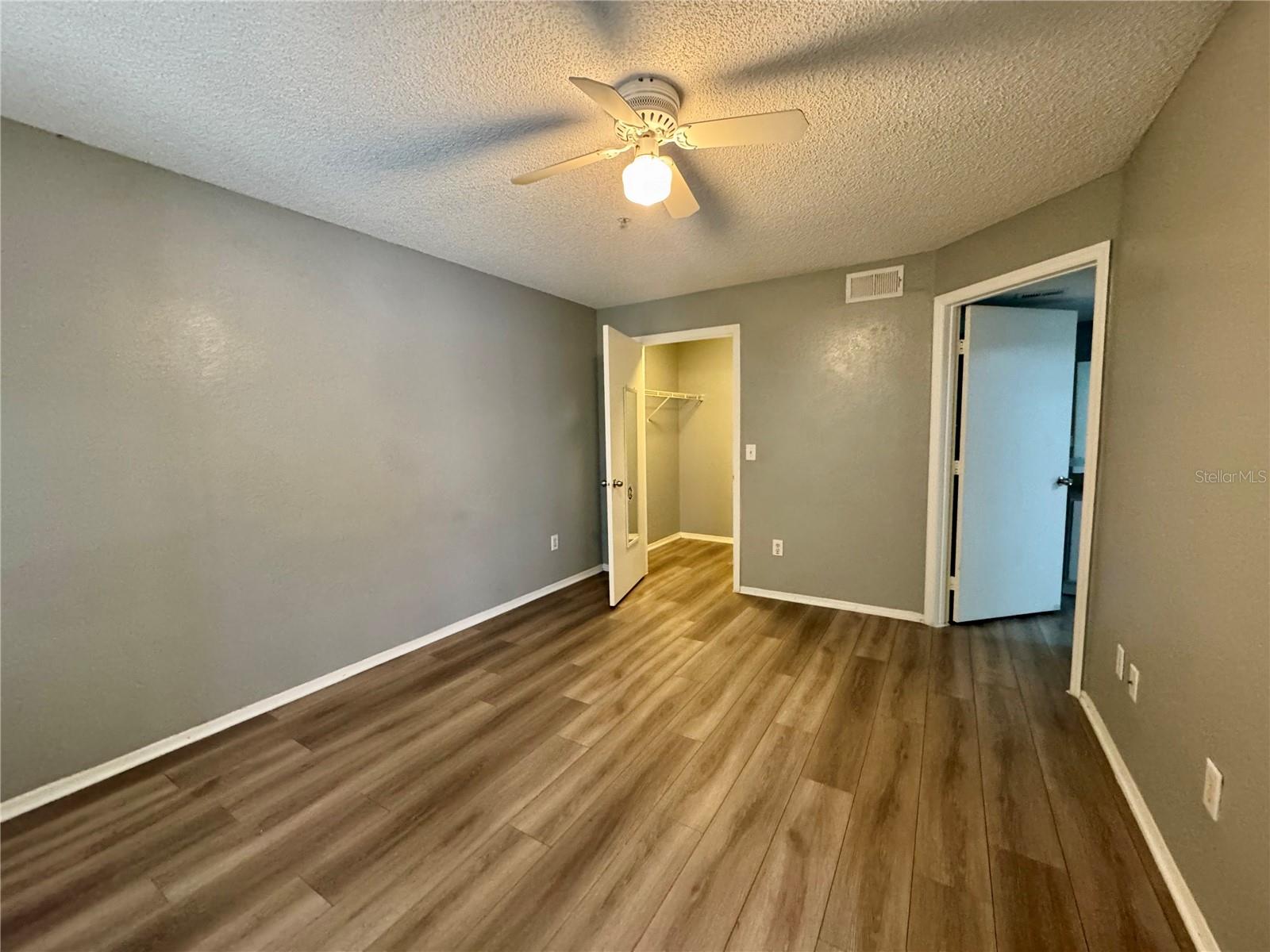 Image 8 of 11 For 2218 Grand Cayman Court 1338