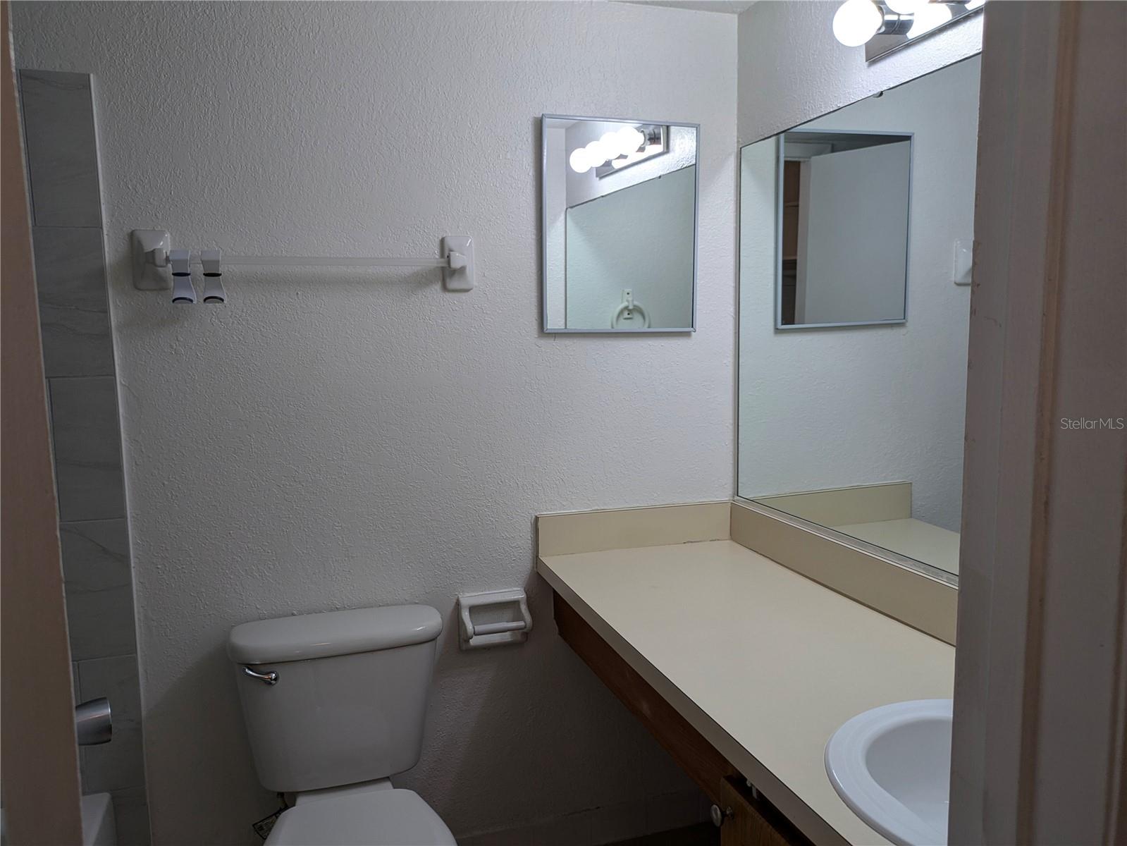 Image 11 of 16 For 4269 Semoran Boulevard 1