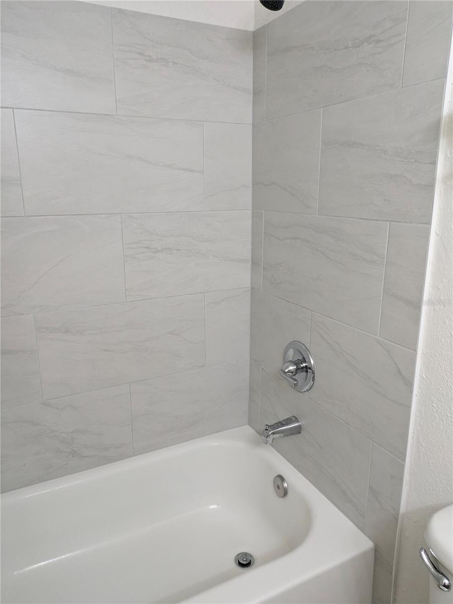 Image 12 of 16 For 4269 Semoran Boulevard 1