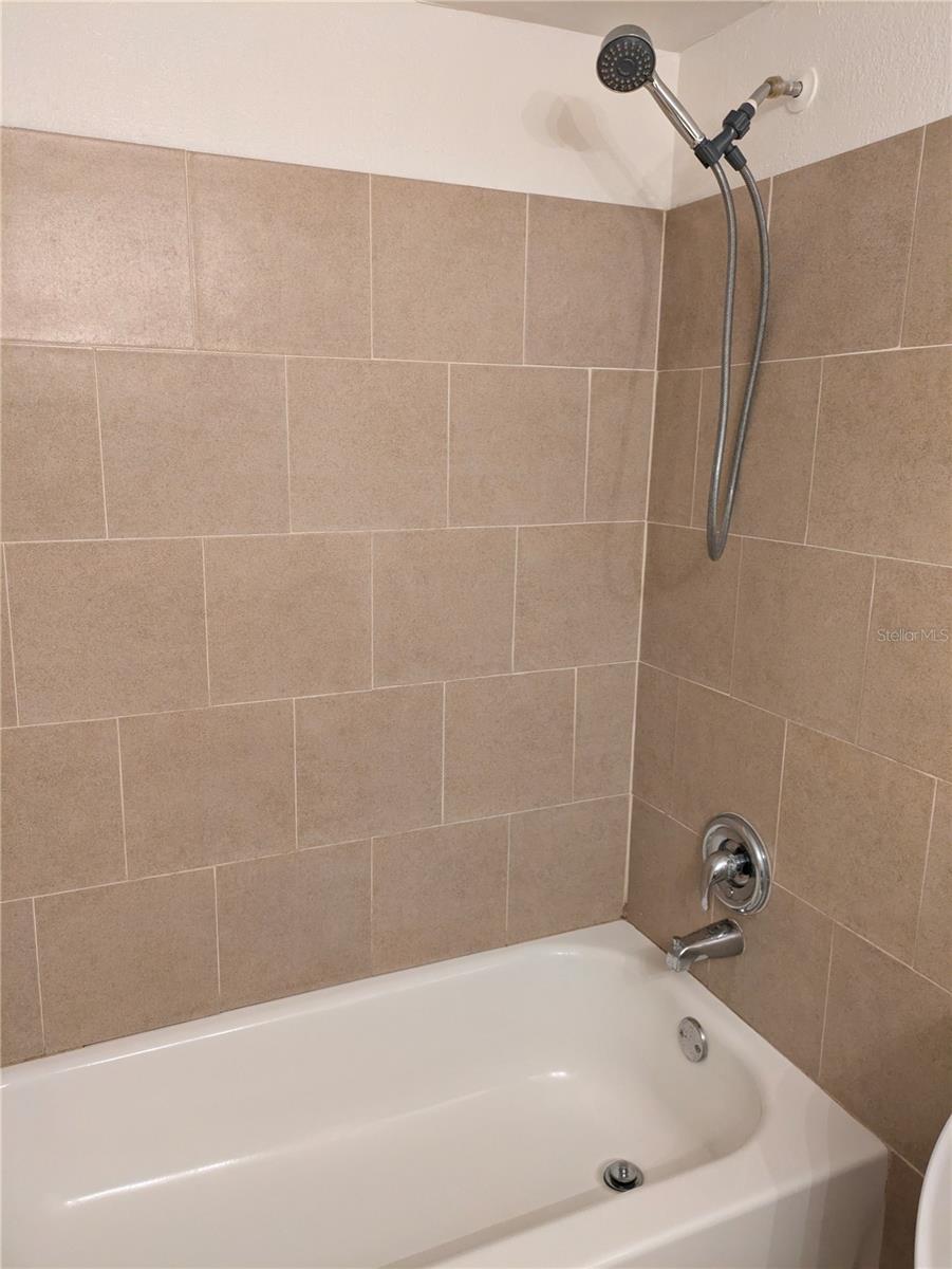 Image 14 of 16 For 4269 Semoran Boulevard 1