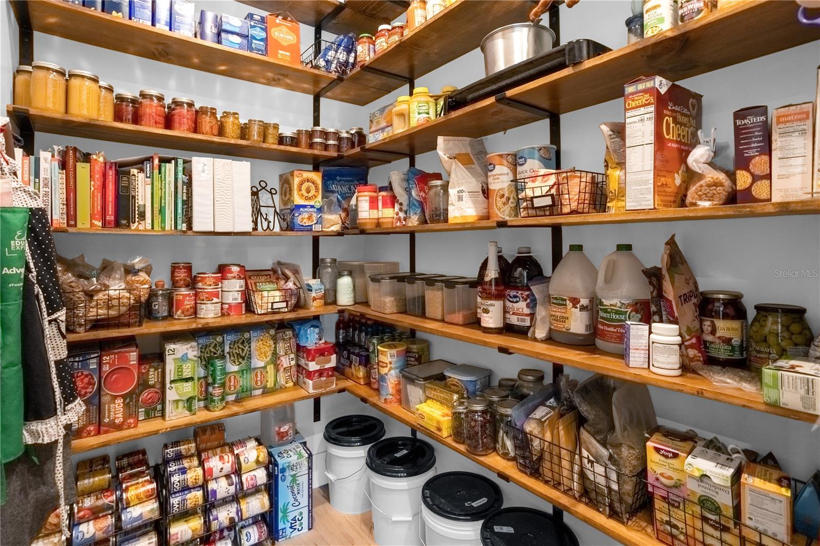 Image 18 of 78 For 1814 Barker Drive