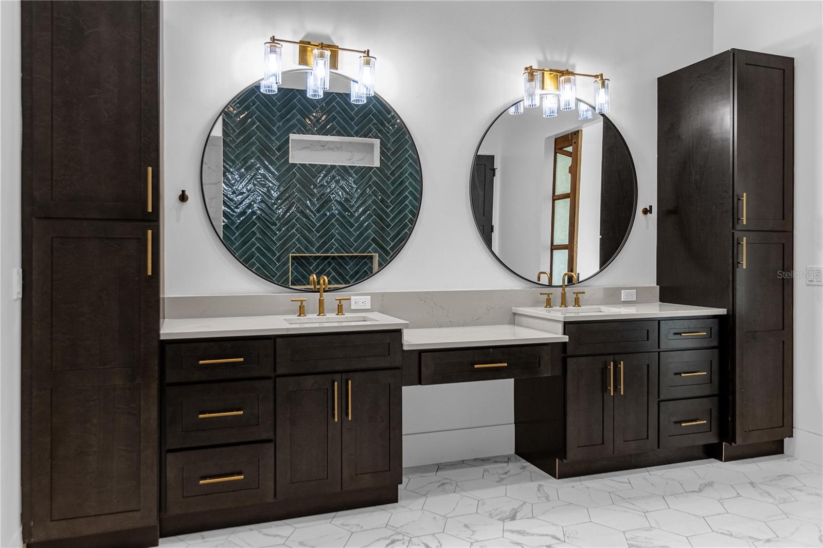 Image 39 of 78 For 1814 Barker Drive