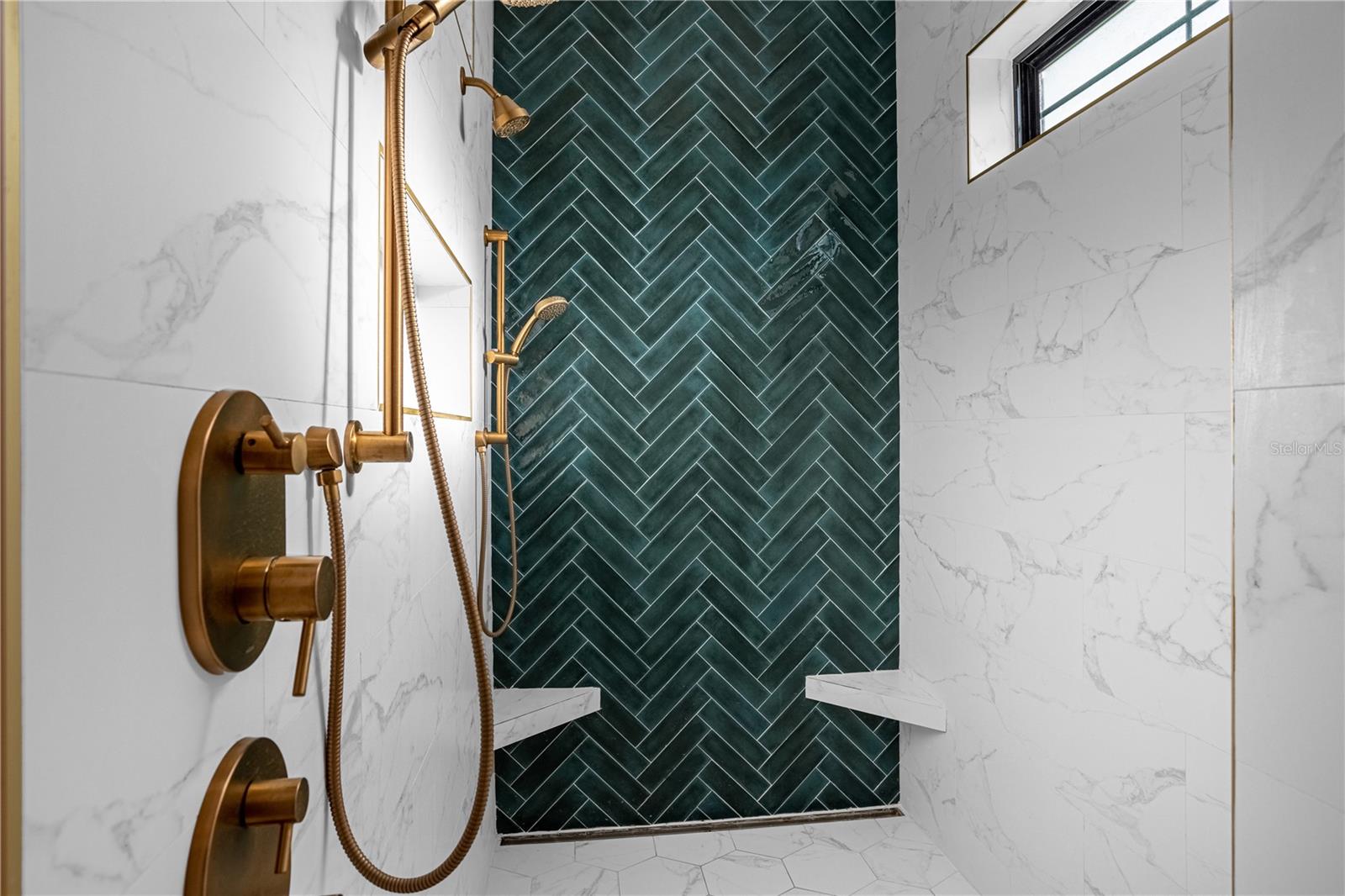 Image 44 of 78 For 1814 Barker Drive