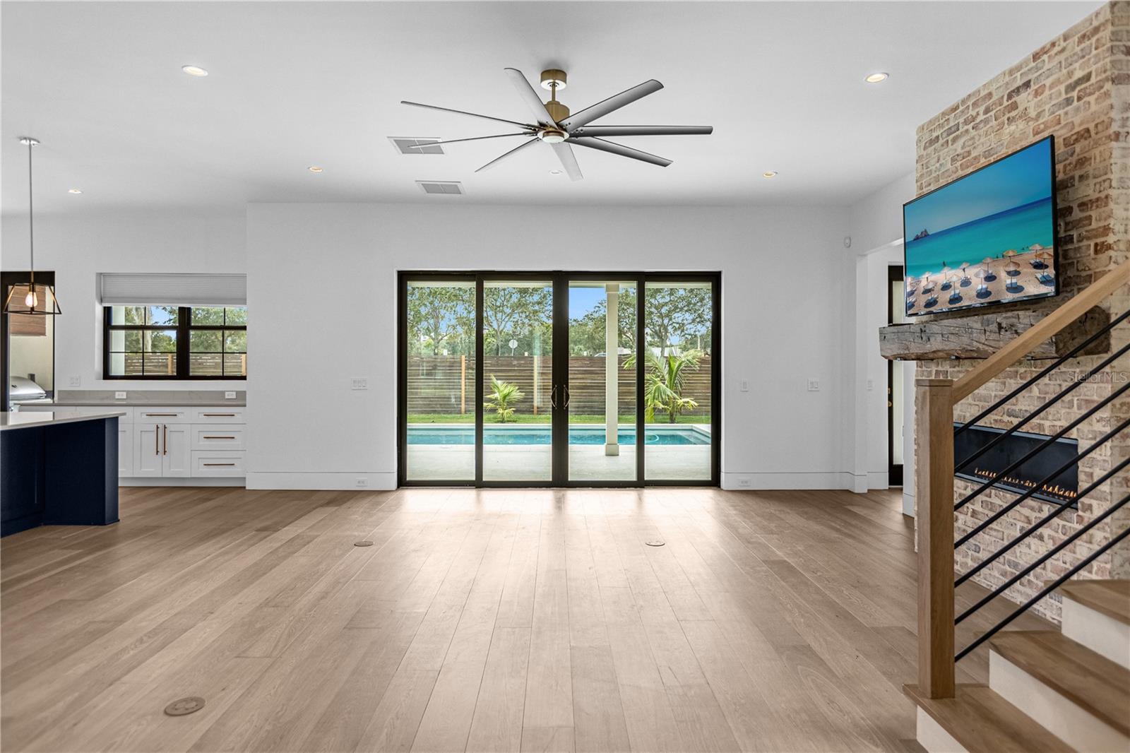 Image 5 of 78 For 1814 Barker Drive