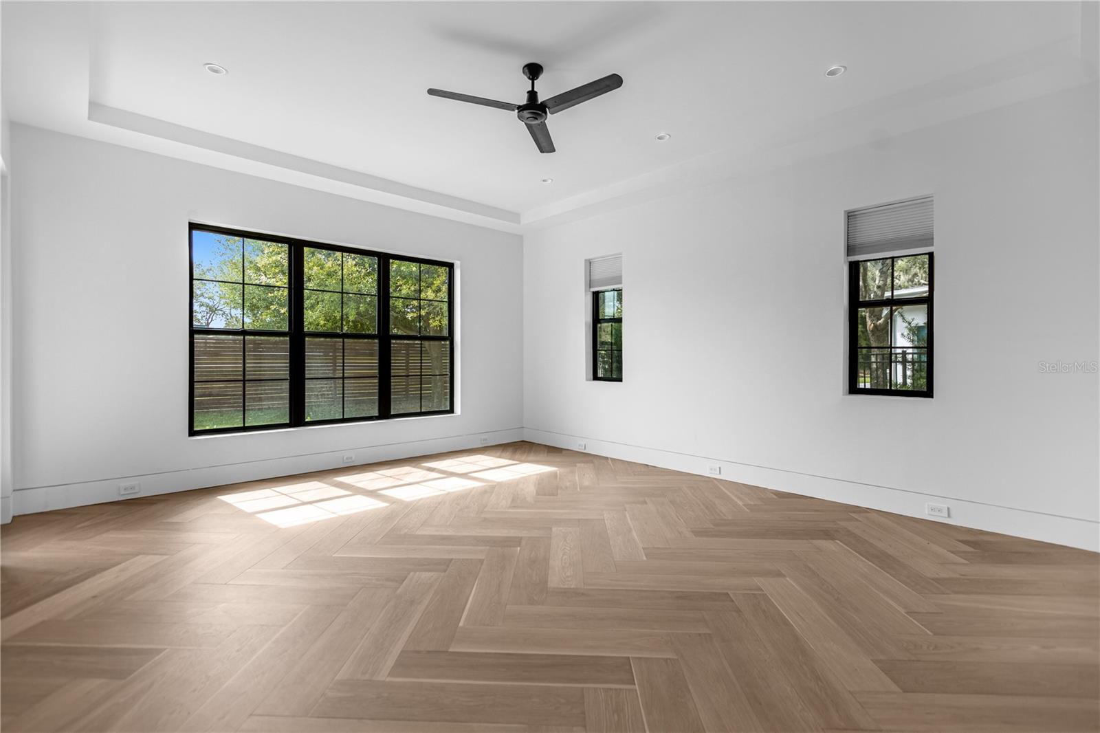 Image 53 of 78 For 1814 Barker Drive