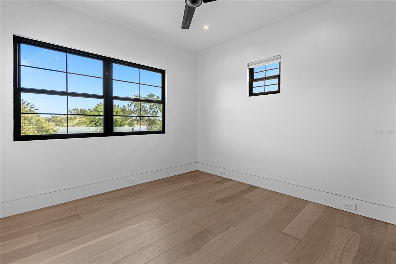 Image 58 of 78 For 1814 Barker Drive