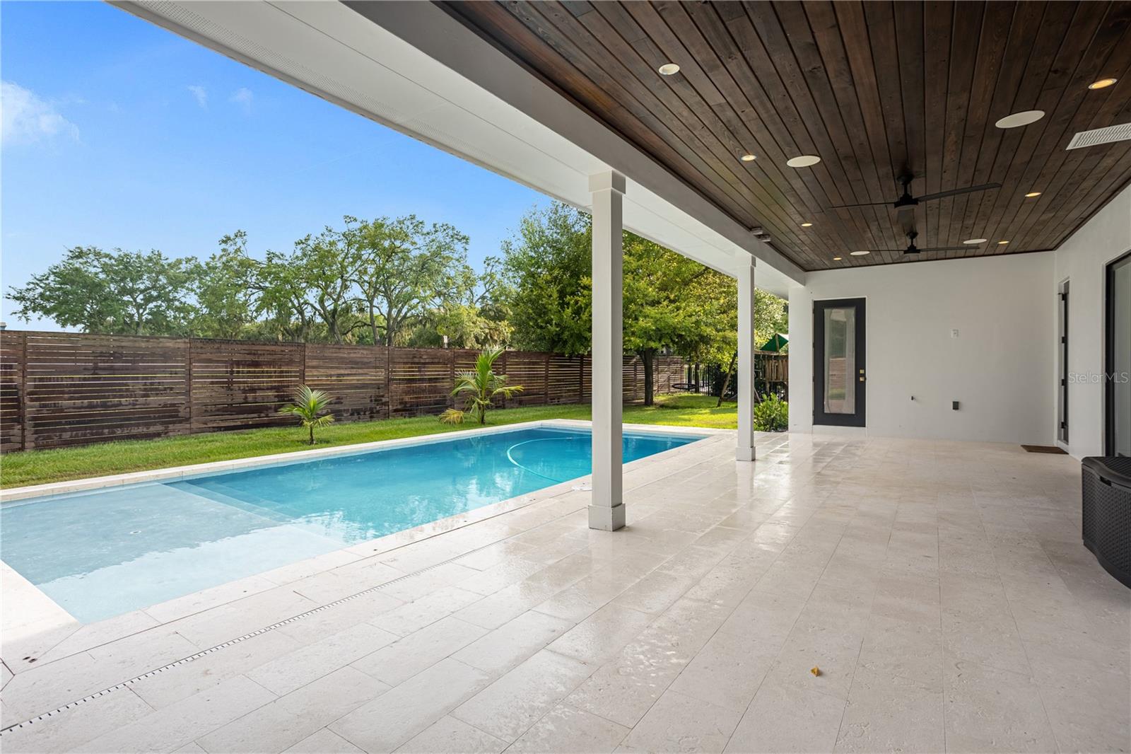 Image 6 of 78 For 1814 Barker Drive