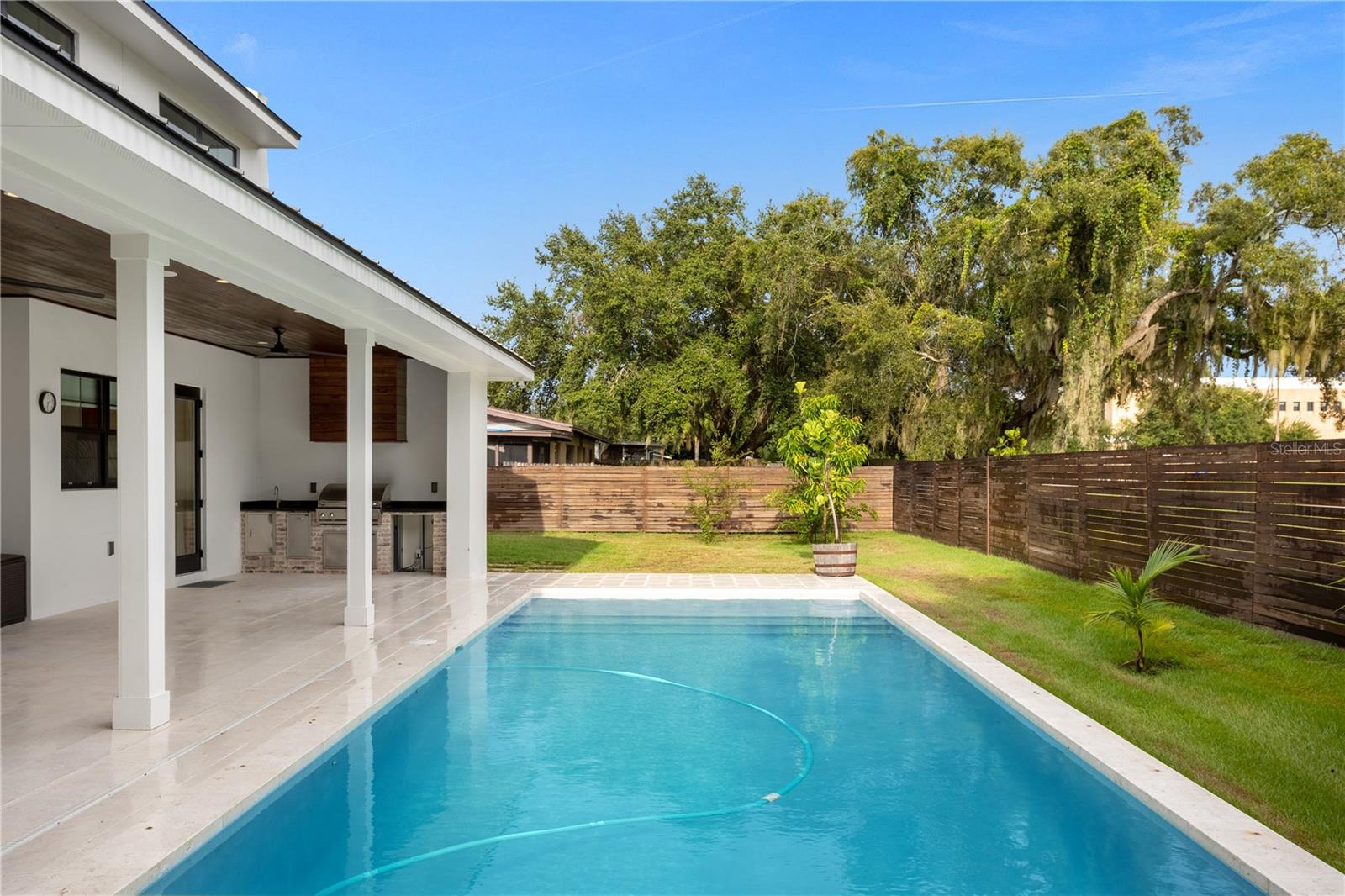 Image 76 of 78 For 1814 Barker Drive