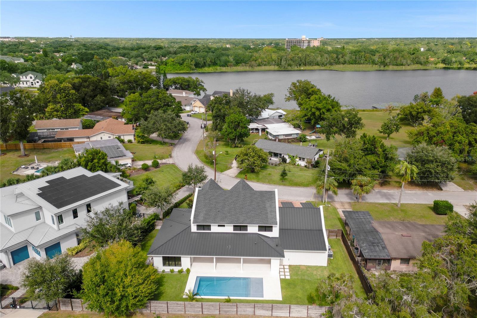 Image 77 of 78 For 1814 Barker Drive