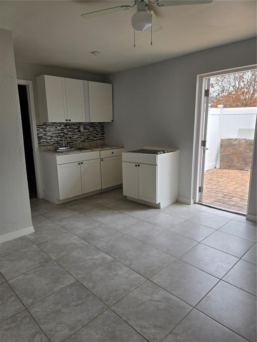 Image 34 of 35 For 852 Ibsen Avenue