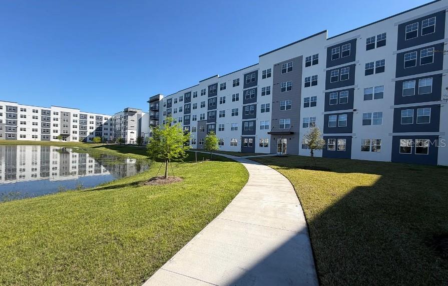 Image 15 of 20 For 5587 Millenia Park Blvd  215