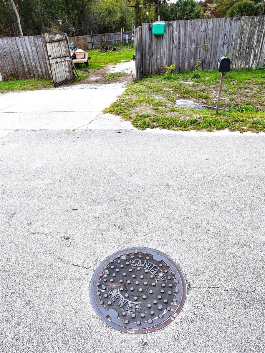 Image 18 of 20 For 6430 86th Lane